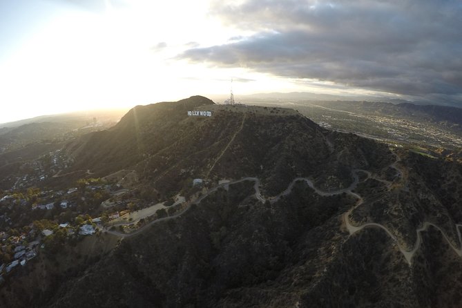 Hooray for Hollywood 35-Minute Helicopter Tour - Beverly Hills and the city’s famous homes