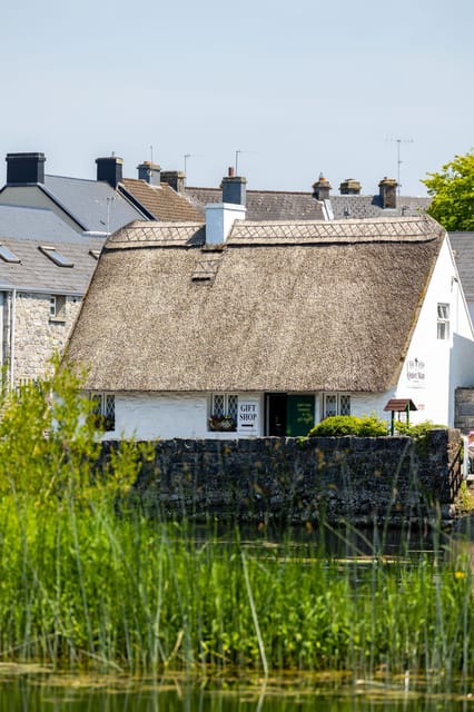 Ireland: The Quiet Man Museum and Film Location Guided Tour - What the $28 price buys you