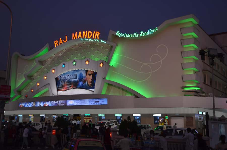 Jaipur: Food Tour and Indian Movie Experience - Should you book the food tour and movie?