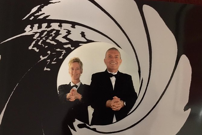 James Bond Filming Locations: Private Black Cab Tour in London - Key points to know before booking