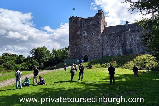 Jamie Fraser Outlander tour to Lallybroch tours Edinburgh - Why this Outlander day works well