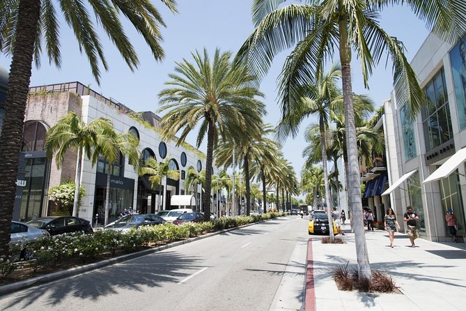 LA, Hollywood and Beach Small-Group Tour - Rodeo Drive in 20 minutes