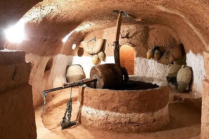 Legends Berbers & Adventure Star Wars The Secret of the Wren - Tamezret and the first look at Berber mountain life