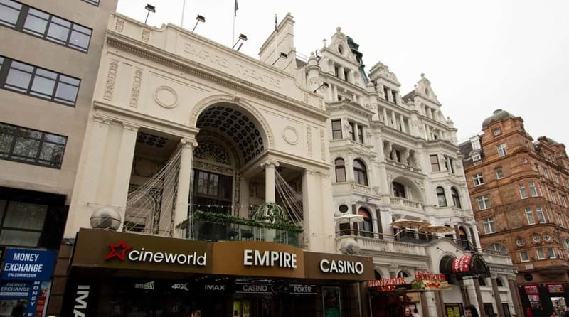 Lights, Camera, London! Movie Locations Walking Tour - The Tube ride and the Blackfriar stop