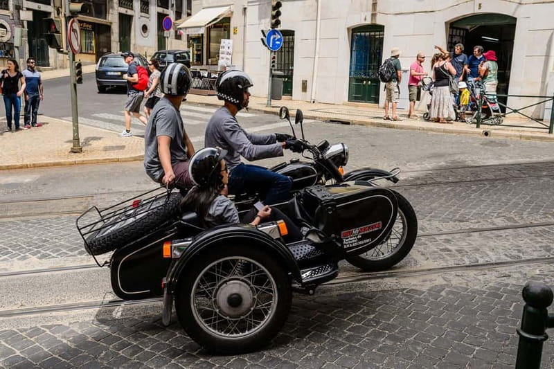 Lisbon Sidecar Tour ( the netflix one) - Viewpoints, side streets, and places buses miss