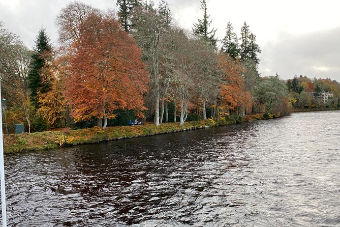 loch Ness, Clava Cairns, Culloden, COO,S, DRAMS & Outlander sites - Great Glen Distillery and a free gin tasting