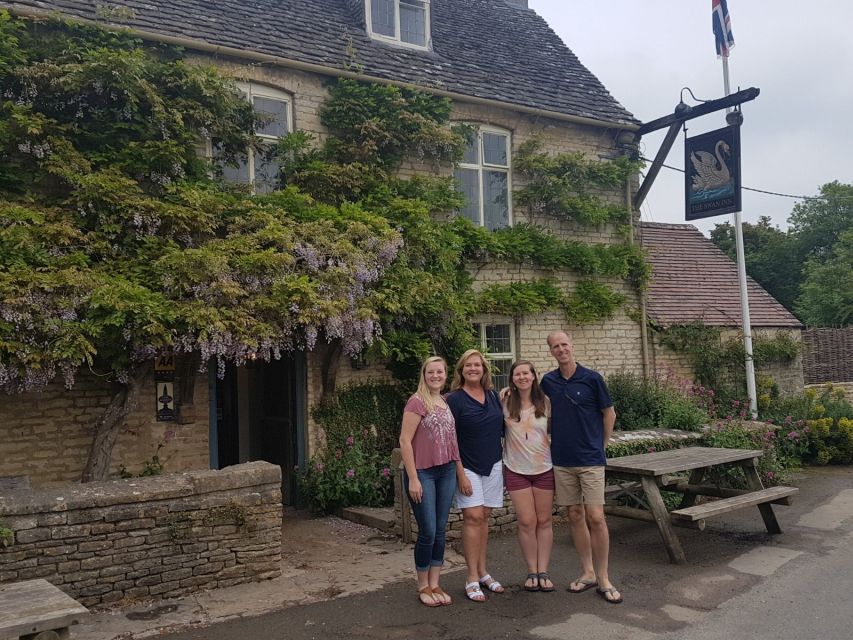 London: Downton Abbey Countryside Black Taxi VIP Tour - The guide can shape the whole day