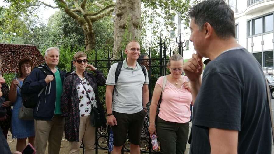 London: Downton Abbey Guided Walking Tour - Edith’s steps and the Gregson storyline