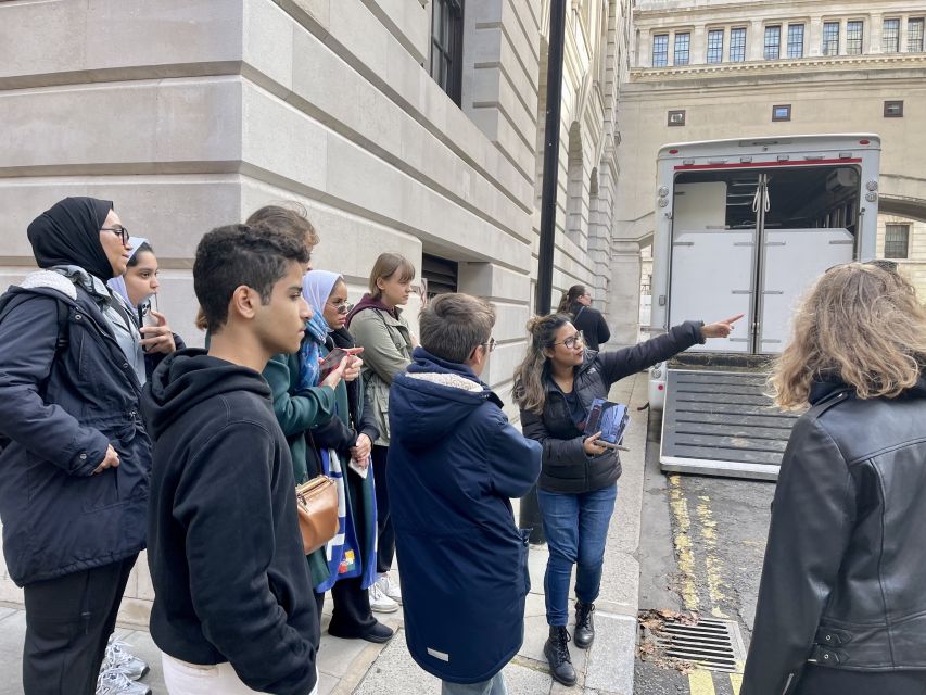 London: Guided Harry Potter Tour - The Underground ride and what it changes