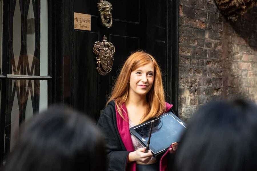 London: Harry Potter Filming Locations Guided Walking Tour - Central London and the Palace Theatre