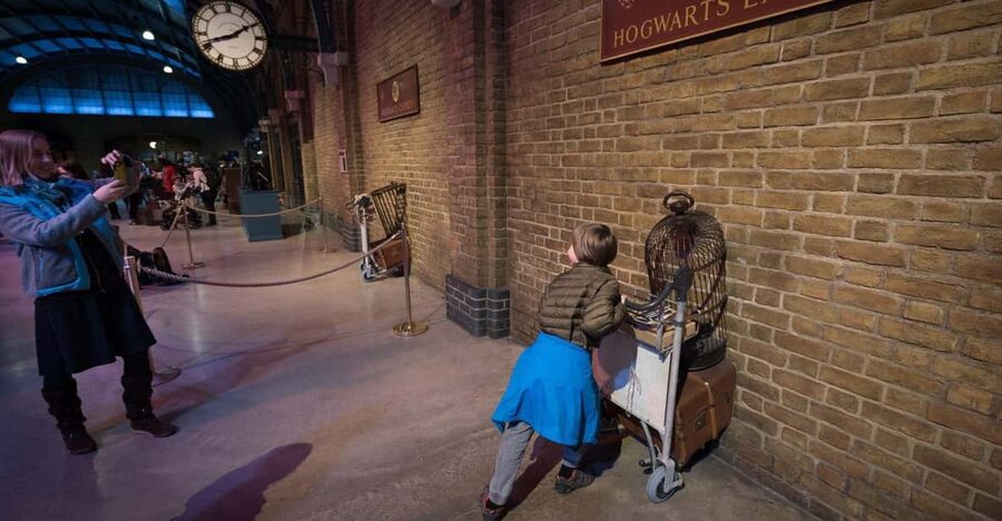 London: Harry Potter Inspirations and Locations Tour - What the $18 price really covers