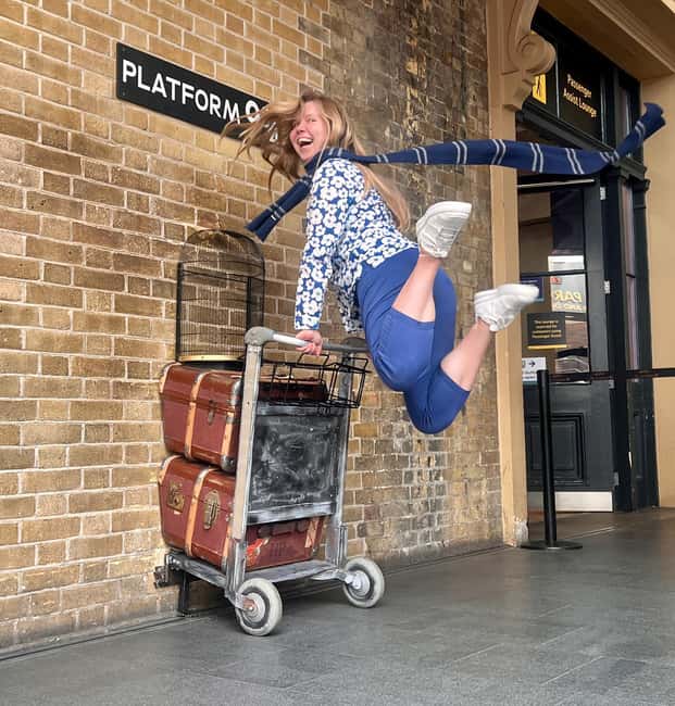 London: Harry Potter Magic Tour - Goodwin’s Court and the feel of wizarding London