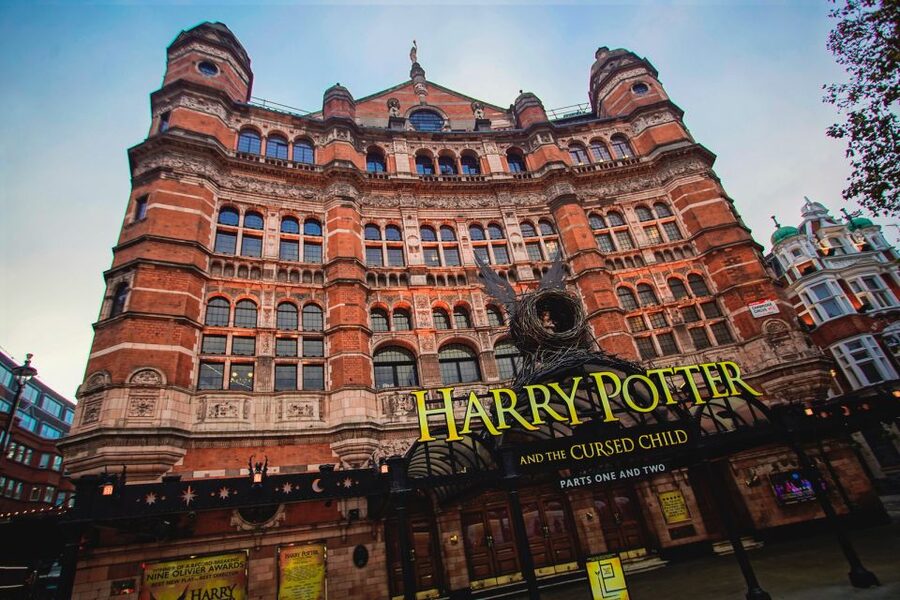 London: Harry Potter Movies Walking Tour (Kids Go Free) - Cecil Court and Goodwin’s Court