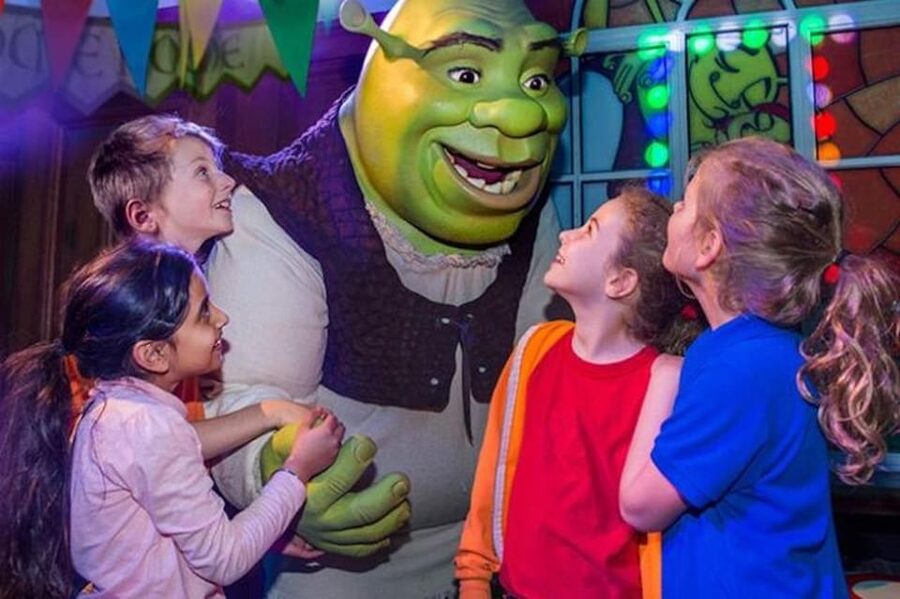 London: Harry Potter Sights and Shrek's Adventure Combo Tour - Guide quality and the small-group advantage
