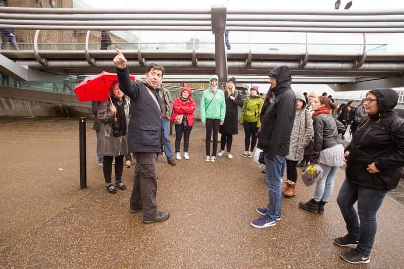 London: Harry Potter Small Group Walking Tour - St Paul’s Cathedral, Tate Modern, and the Muggle side of London
