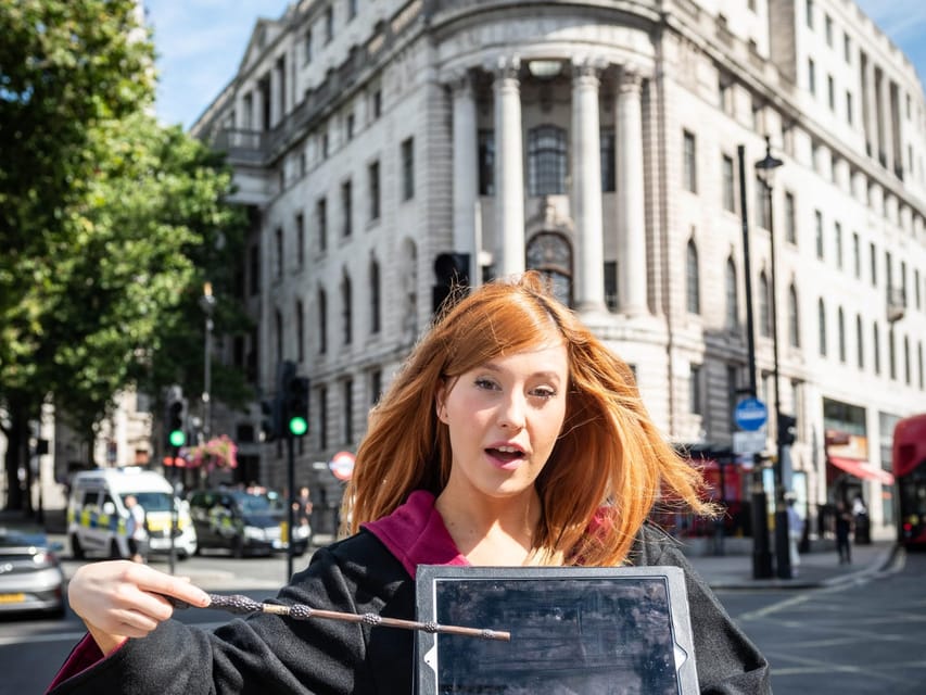 London: Harry Potter Tour & The London Dungeons Tour - Westminster and the move toward Southwark