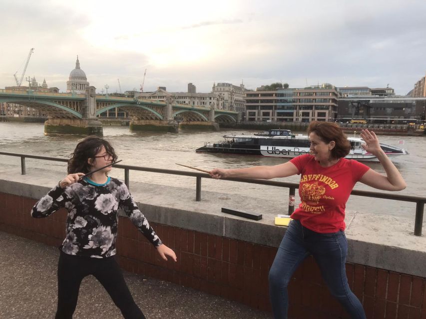 London: Harry Potter Walking Tour and River Thames Cruise - Guide quality matters more than usual
