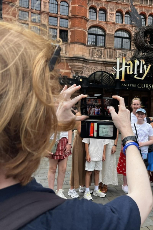 London: Harry Potter Walking Tour & London Eye Entry Ticket - Starting at King’s Cross and Platform 9 ¾