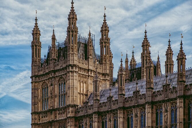 London: Landmarks Walking Tour & Harry Potter Walking Tour - Waterloo Bridge and the Southbank finish
