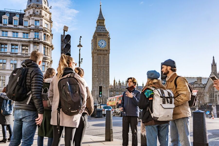 London: Landmarks Walking Tour & Harry Potter Walking Tour - Practical tips for making the most of it