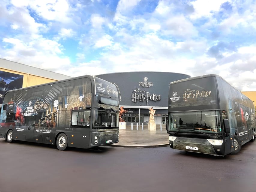 London: Warner Bros. Studio Harry Potter Tour with Transfers - The 75-minute coach ride to Leavesden