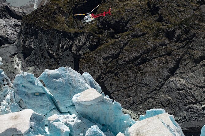 Lord of the Rings and Glacier Helicopter Tour - Isengard, Amon Hen, and Lothlórien from above