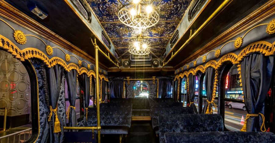 Los Angeles: #1 Trolley Bus Hollywood Sightseeing Tour - Hollywood Hills and the celebrity-home view