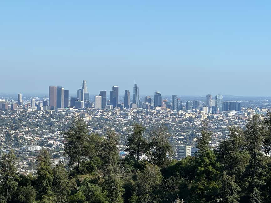Los Angeles: 4.5-hour tour in an SUV Hollywood/Beverly Hills/G. Observatory - Why a private SUV is useful in Los Angeles