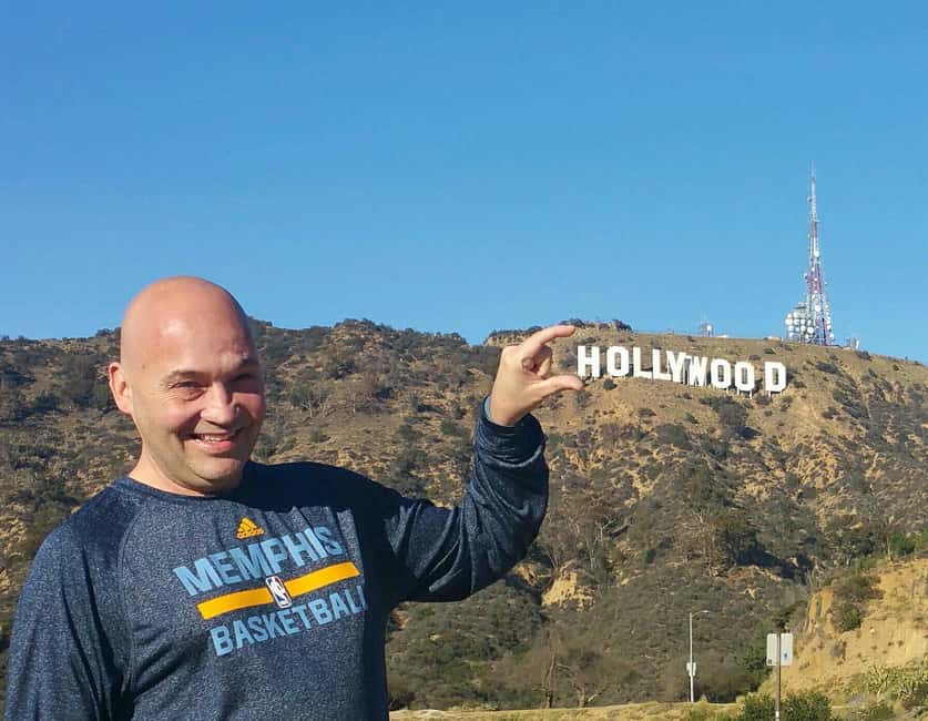 Los Angeles: 4.5-hour tour in an SUV Hollywood/Beverly Hills/G. Observatory - Rodeo Drive and the Beverly Hills opening act