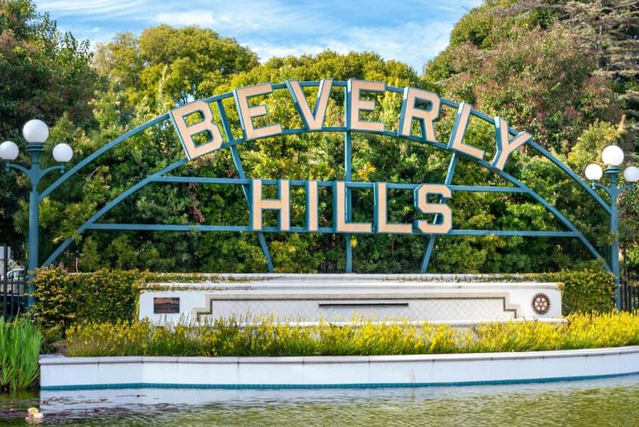 Los Angeles: Celebrity Homes and Movie Scenes Bus Tour - Is $25 good value for Los Angeles?