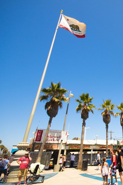 Los Angeles: Hollywood and Beverly Hills Private Tour - Original Farmers Market: a useful taste of old Los Angeles