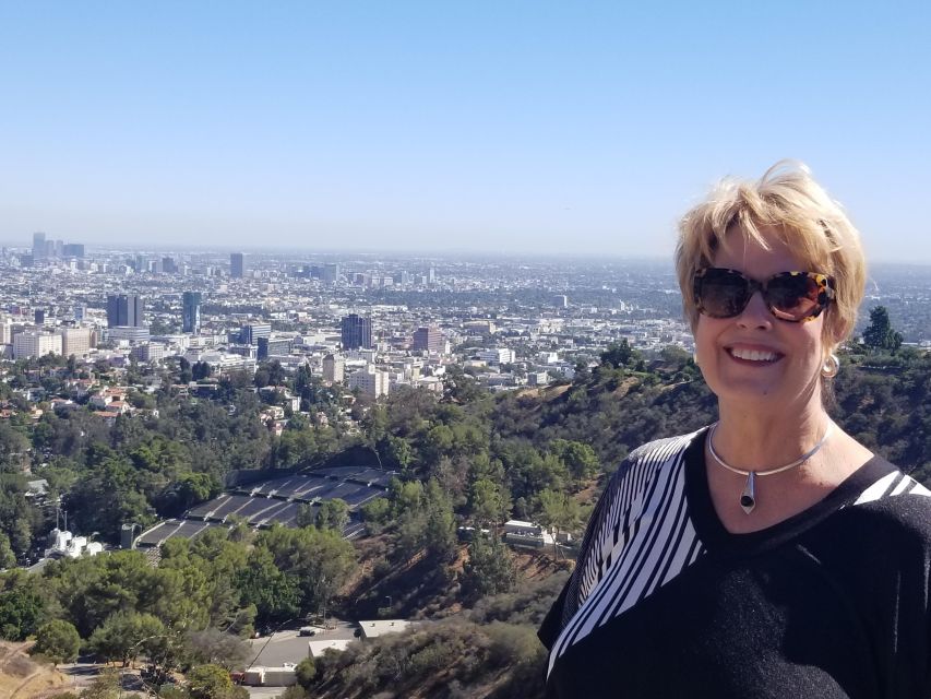 Los Angeles: Hollywood Film Studios & TMZ Private Day Tour - How the guide affects the experience