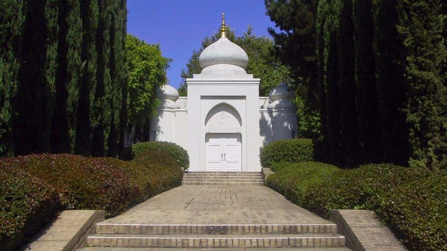 Los Angeles: Hollywood Hills Spiritual and Cultural Tour - Driving through the Hollywood Hills