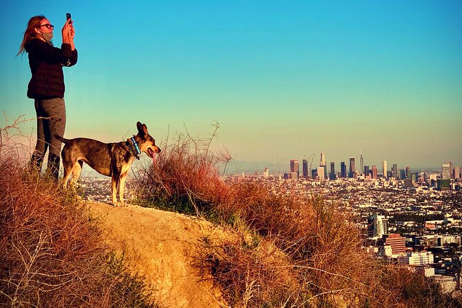 Los Angeles: Hollywood Sunset Walking & Hiking Tour - What the guide adds