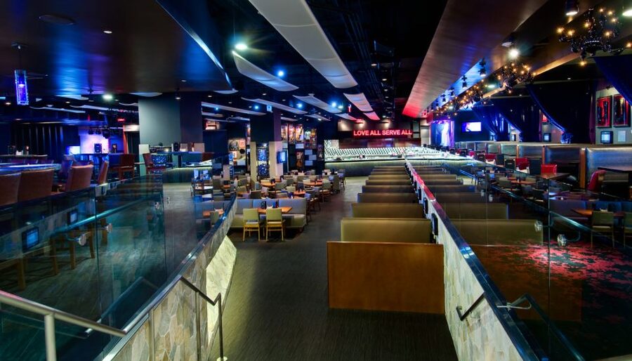 Los Angeles: Meal at the Hard Rock Cafe Hollywood - The atmosphere and the Hollywood connection