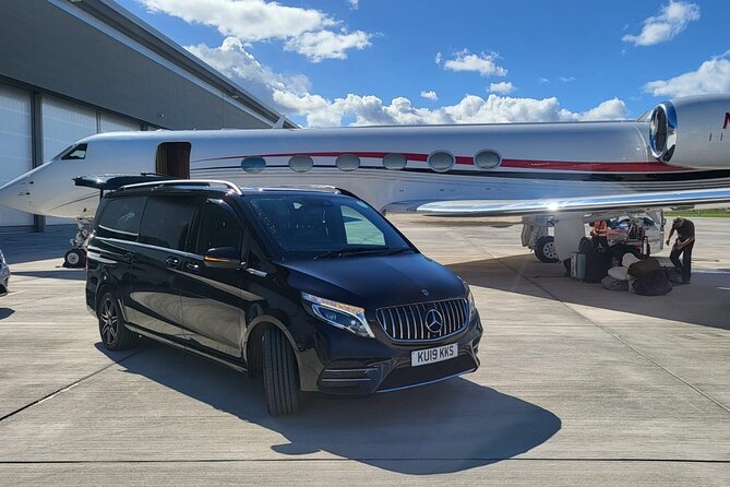 Luxury Private Chauffeur to Harry Potter Studio Tour (6 hours) - Wi-Fi, water, and the Mercedes interior