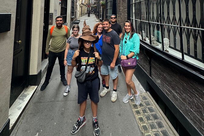 Magical Harry Potter tour in Spanish, ! You choose the option! - The Palace Theatre and Harry Potter and the Cursed Child