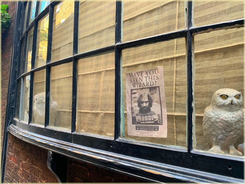 Magical Movies: London Harry Potter Tour - What the guide adds to the experience
