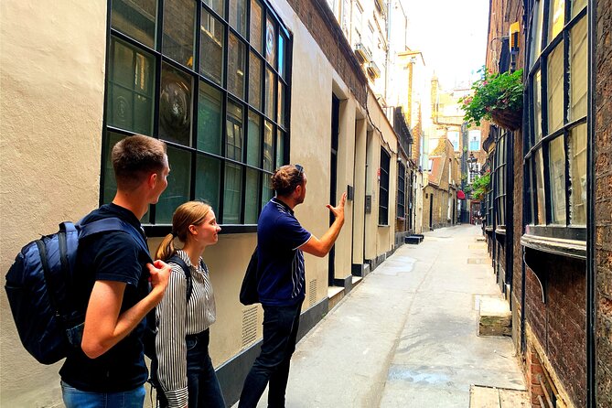 Magical Movies of London Harry Potter Tour - From Piccadilly Circus into the world of Harry Potter