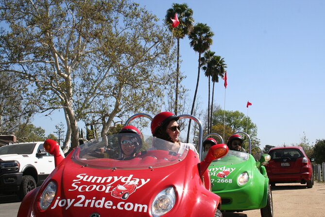 Mini-Car Sunrise Tour in Hollywood with Breakfast - Breakfast with the Hollywood Sign in view