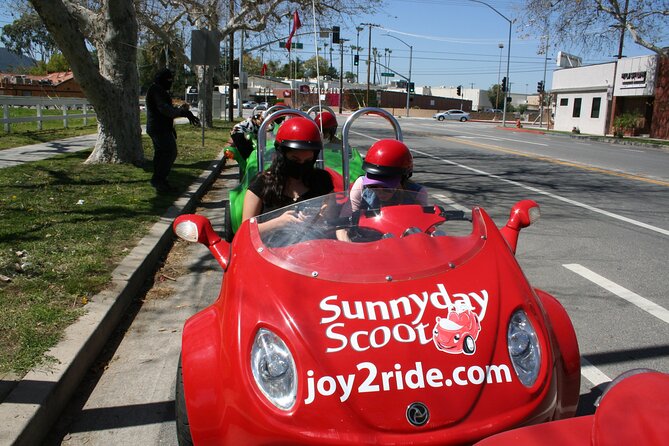 Mini-Car Sunrise Tour in Hollywood with Breakfast - The old zoo, Shark Tank, and Autry Museum