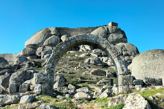 Monsanto (TV's Game of Thrones) Full Day Private Tour from Lisbon - What the $393.16 price really buys
