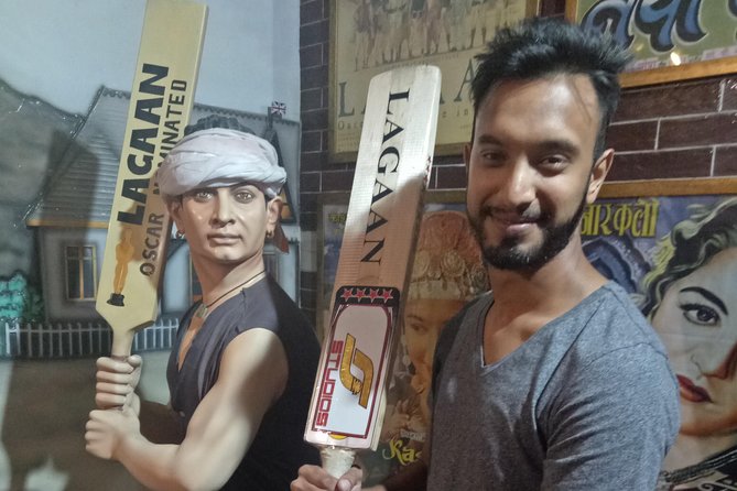 Mumbai Bollywood Studio Guided Tour - Why this tour offers more than a Bollywood photo stop