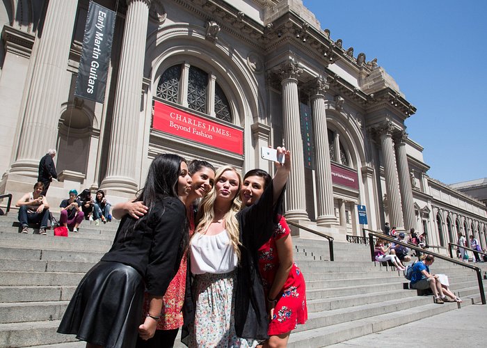 New York City Gossip Girl TV Show Sites Bus Tour - What the bus ride is really like