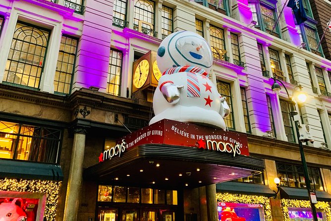 New York City Holiday Movie Sites and Lights Bus Tour - The heated coach: comfort with a few tradeoffs