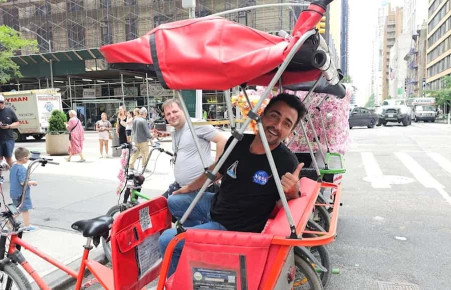 New York City: Home Alone 2 Movie Locations Pedicab Tour - Starting at 190 Central Park South