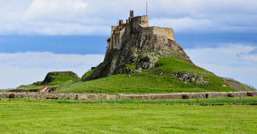 Northumberland: Full-Day Tour of Vera Filming Locations - Amble and Warkworth bring the series into real Northumberland