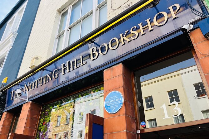 Notting Hill Walk Celebrities and Film Locations - Portobello Road: the right first stop