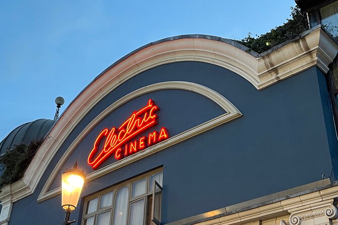 Notting Hill Walk Celebrities and Film Locations - How much walking should you expect?