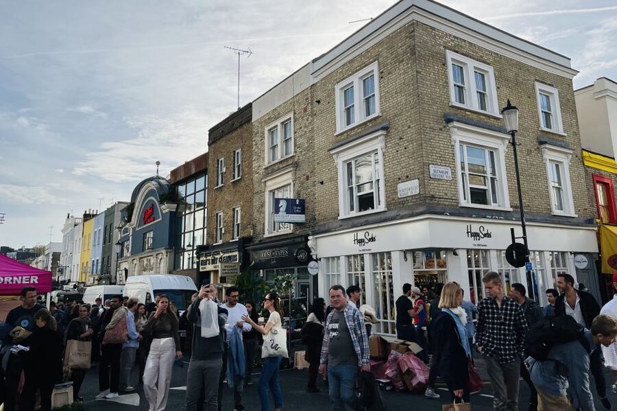 Notting Hill Walk Celebrities and Film Locations- London - Portobello Road: market streets and changing fortunes